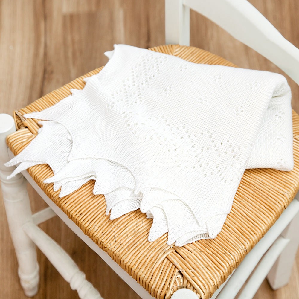Jojo Maman Bebe Traditional Newborn Shawl White One Size