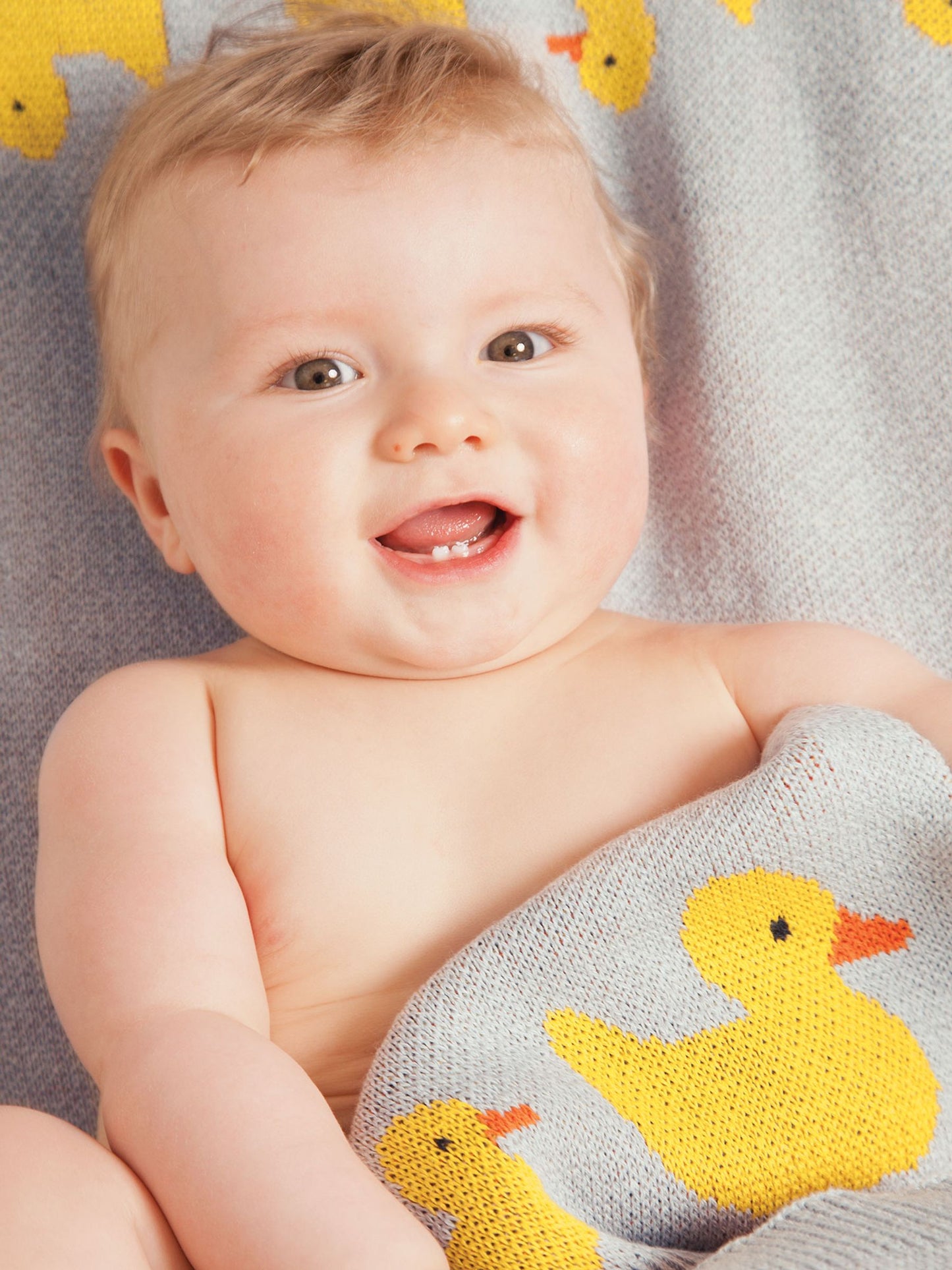 Jojo Maman Bebe Grey Duck Knitted Shawl