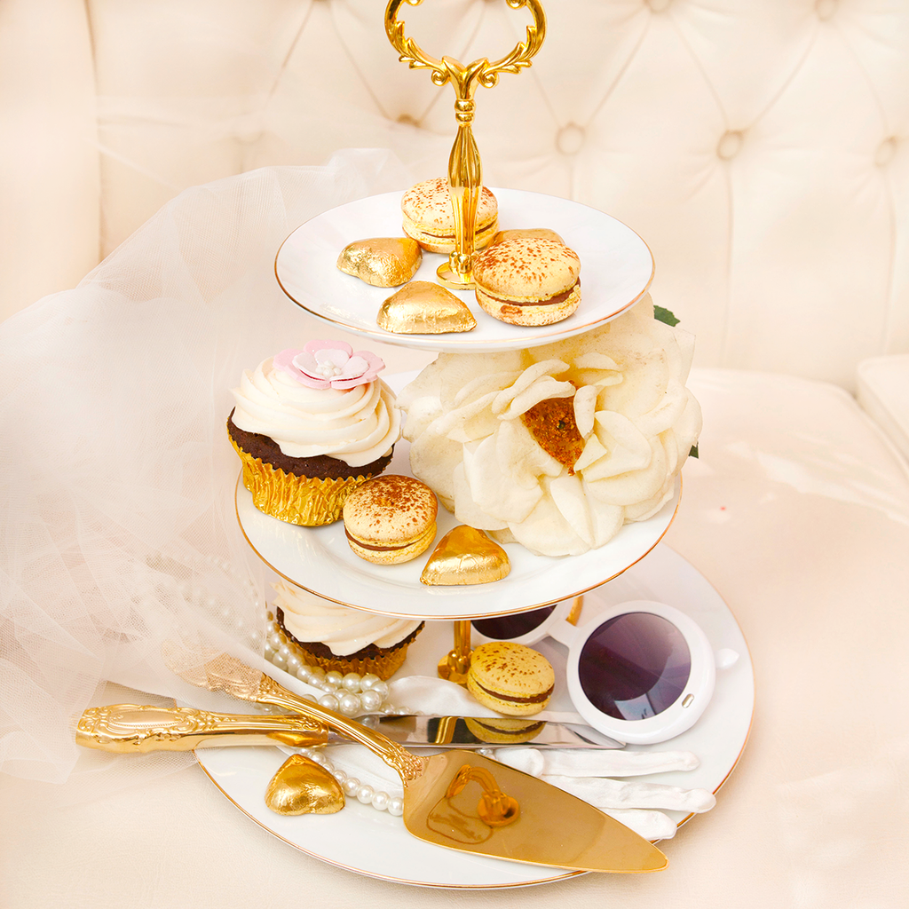 Cristina Re Vintage Cake Server